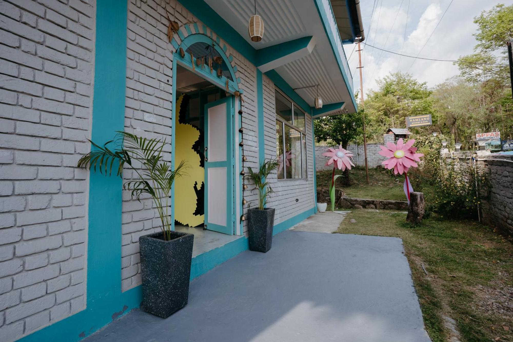 The Hood Hotel Bir  Luaran gambar